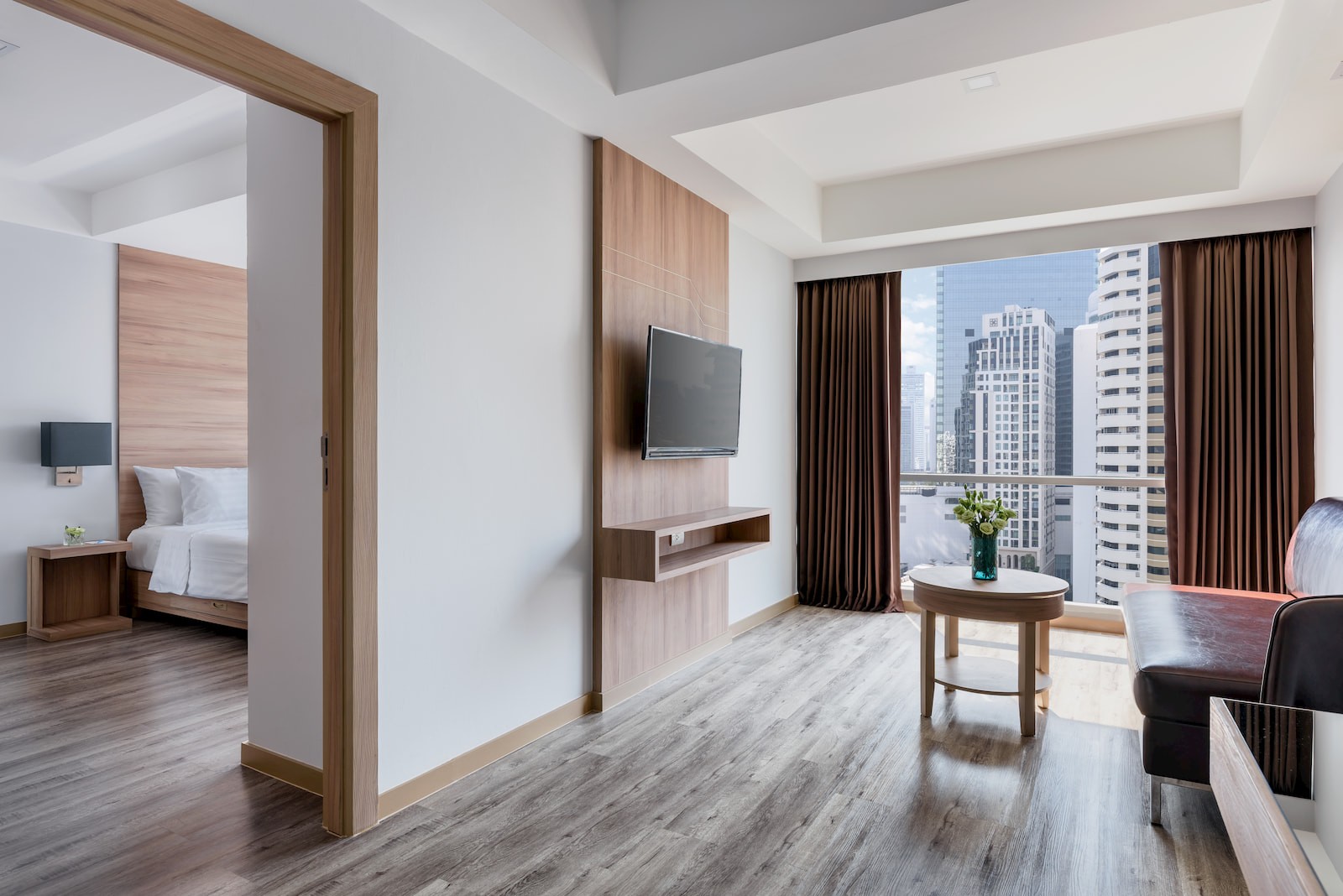 Adelphi Grande Sukhumvit Hotel - Junior Suite Living Area-02.jpg