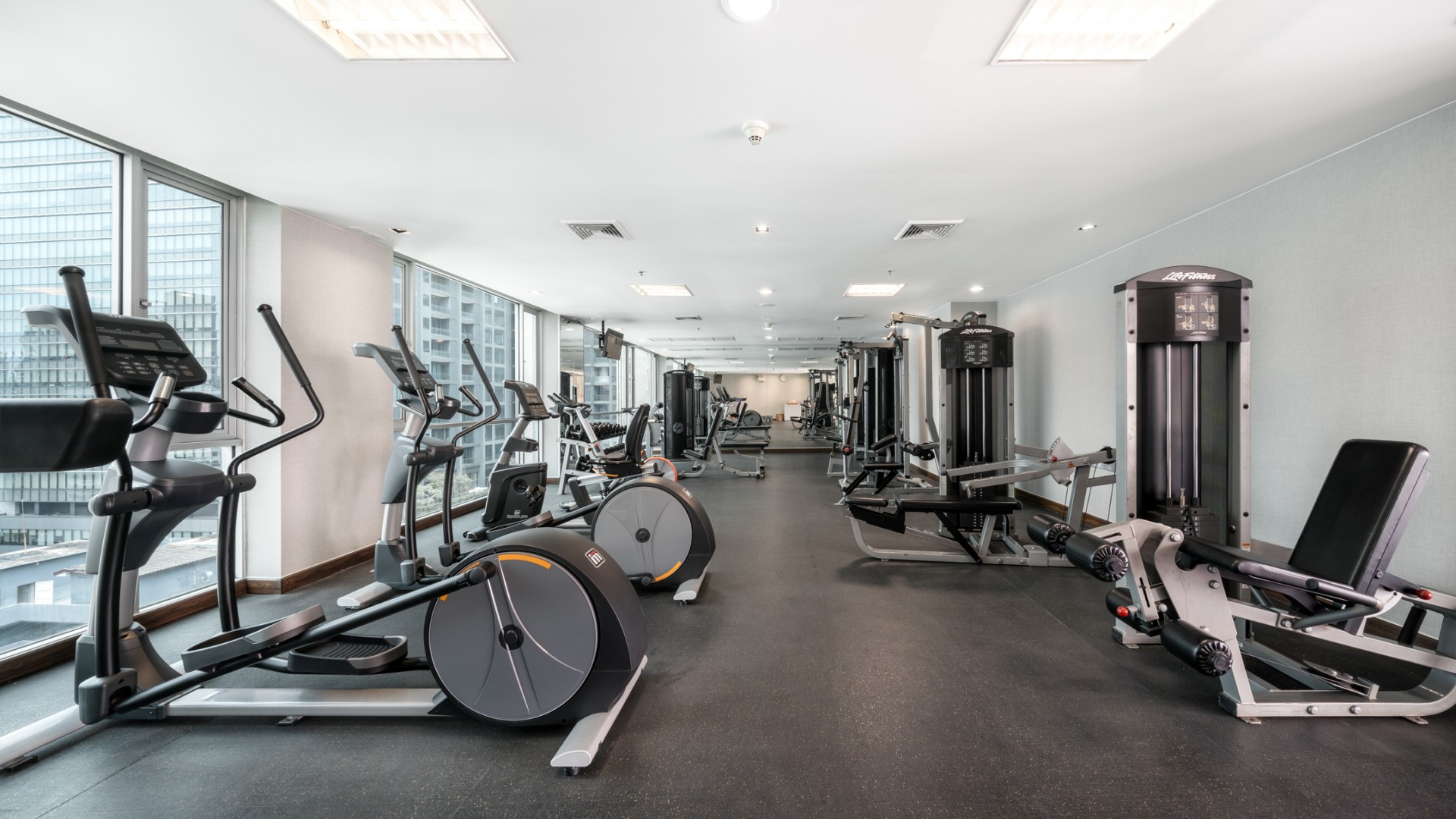 Fitness-centre.jpg