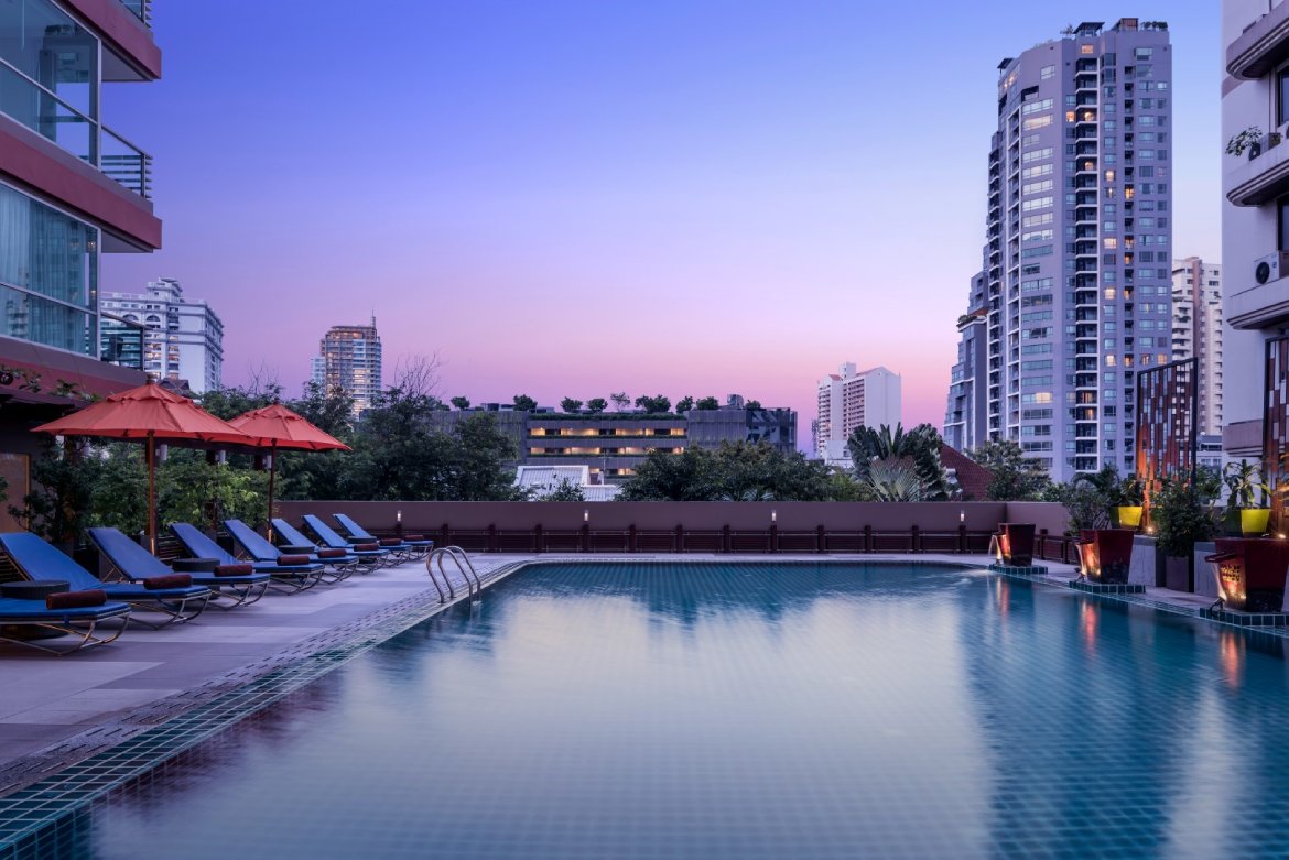 Essential Thailand Travel Guide: Where to Stay & What to Do Essential Thailand Travel Guide: Where to Stay & What to Do
