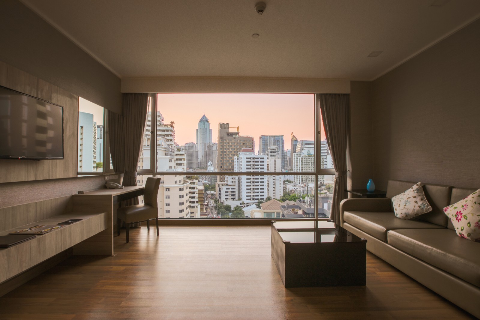 Adelphi-Suite-15.jpg
