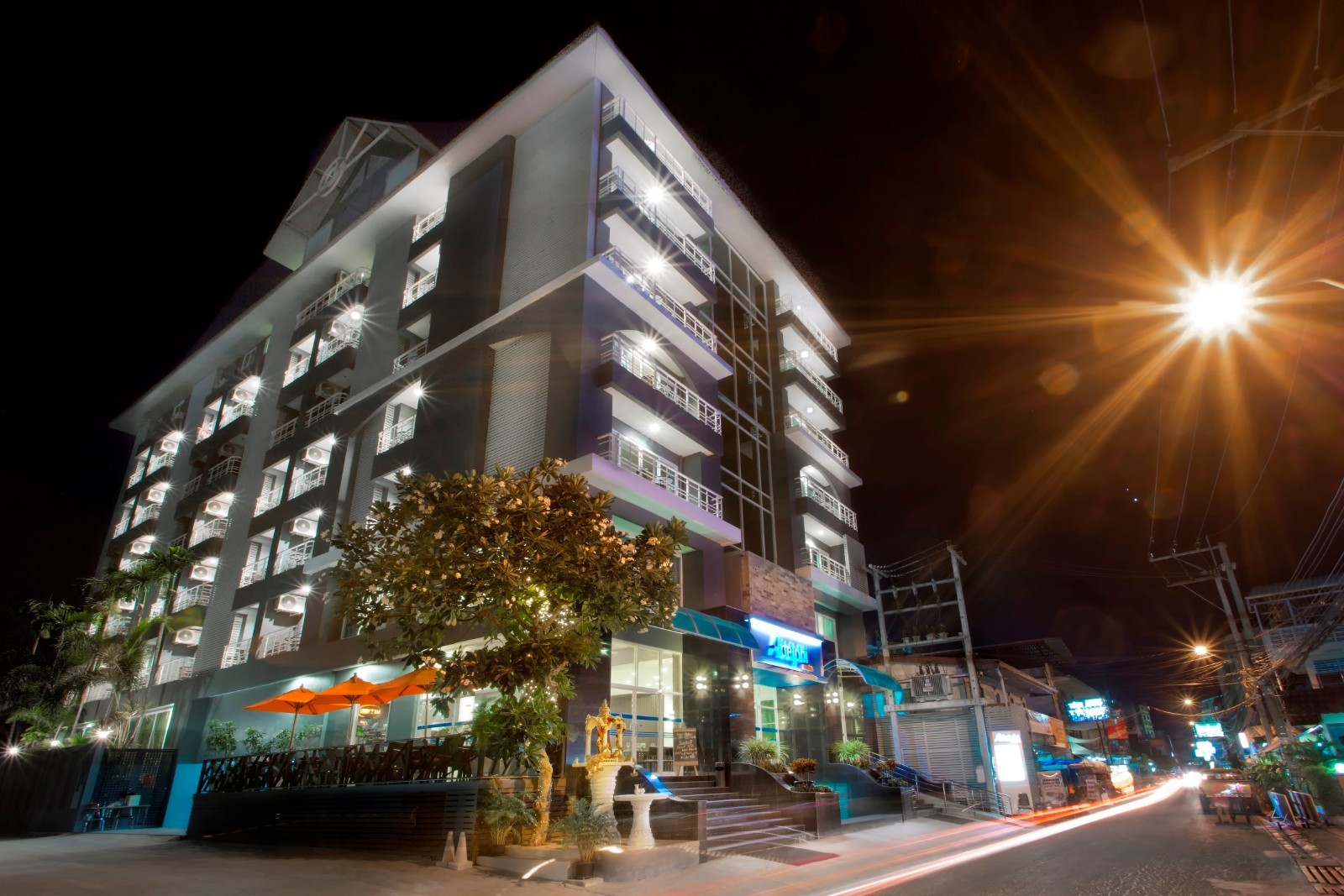 (resize)Exterior night II.jpg