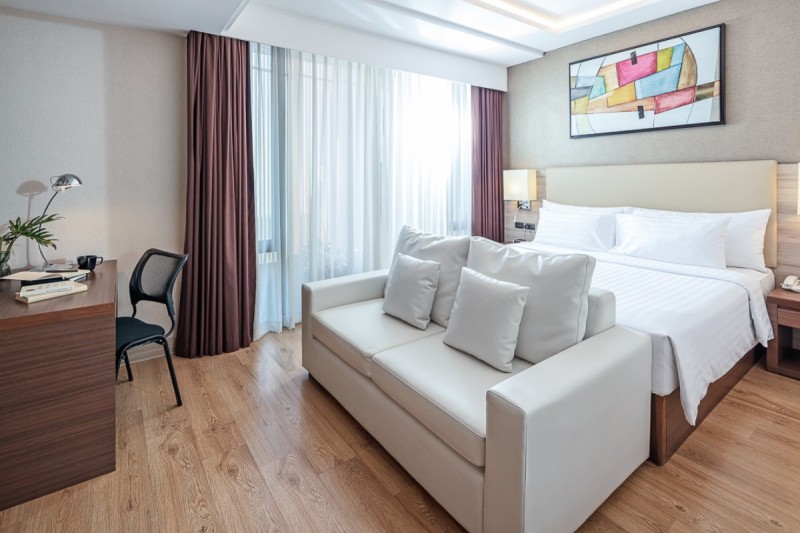 Best Extended Stay Hotels In Bangkok For Work And Leisure